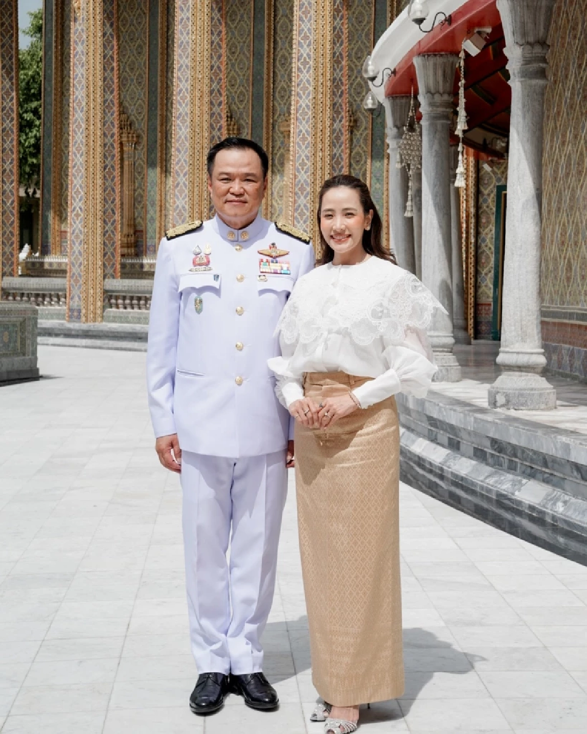 ประวัติ \"จ๋า ธนนนท์\" ภรรยา \"อนุทิน\" เส้นทางรัก ว่าที่นายกฯ อายุห่างกัน 20 ปี