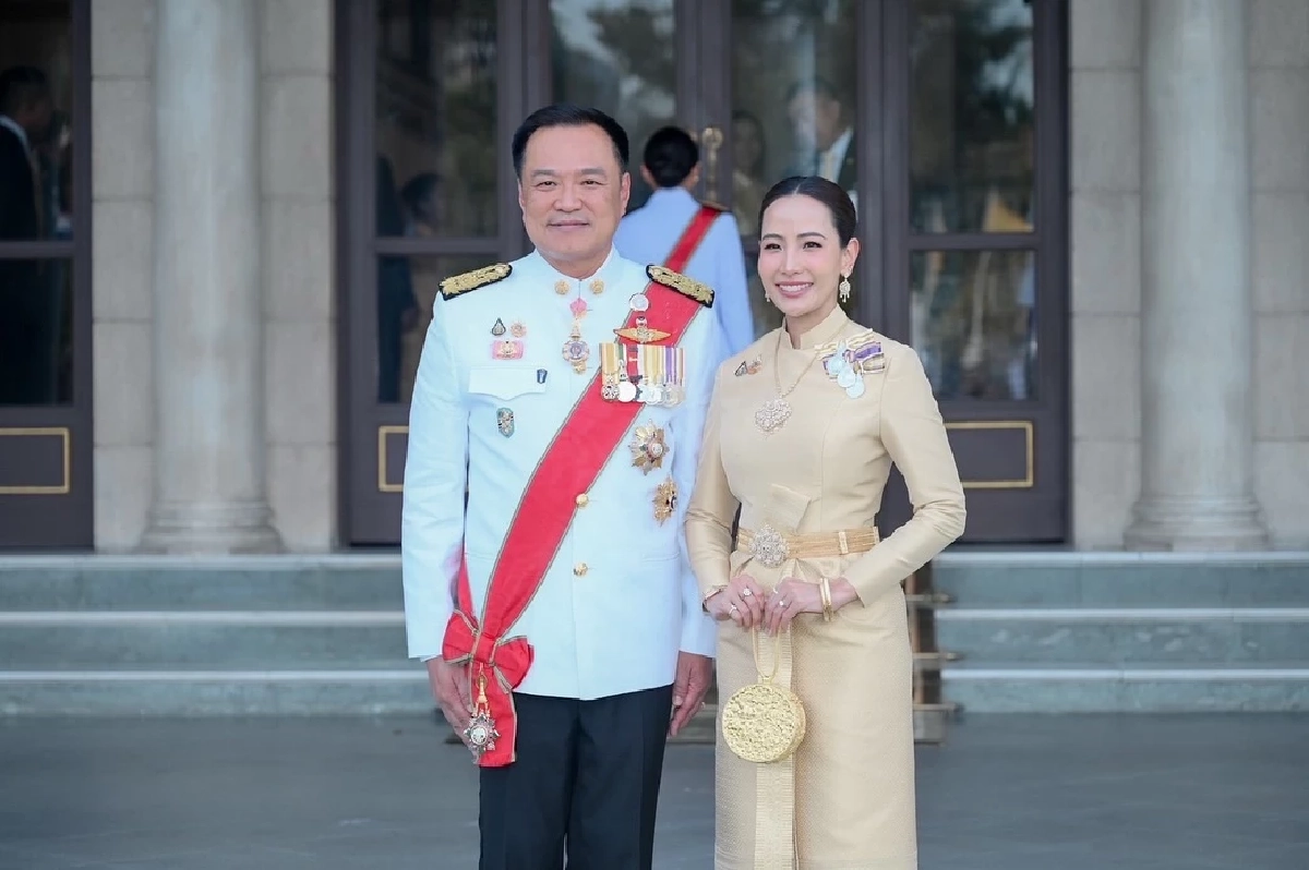 ประวัติ \"จ๋า ธนนนท์\" ภรรยา \"อนุทิน\" เส้นทางรัก ว่าที่นายกฯ อายุห่างกัน 20 ปี