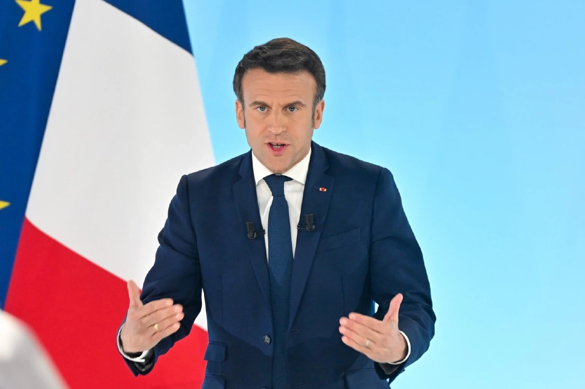 "มาครง" พลิกเกม! ตั้งคนสนิท "เลอกอร์นู" นั่งนายกฯ ฝรั่งเศสคนใหม่