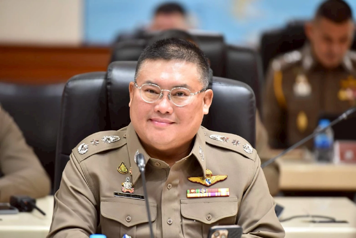 พล.ต.ท.ชัยต์พจน สูวรรณรักษ์ ผู้บัญชาการสำนักงานกำลังพล