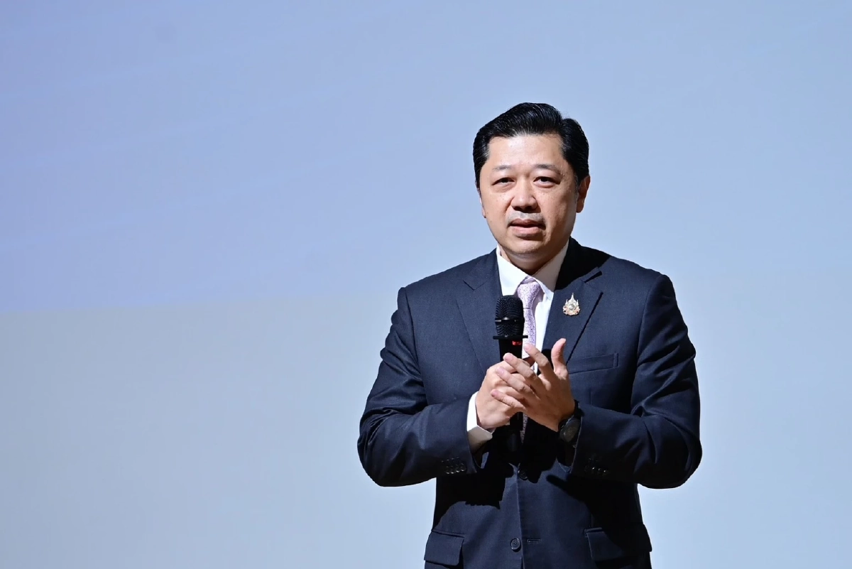 นายศุภชัย เจียรวนนท์ ประธานคณะผู้บริหาร เครือเจริญโภคภัณฑ์