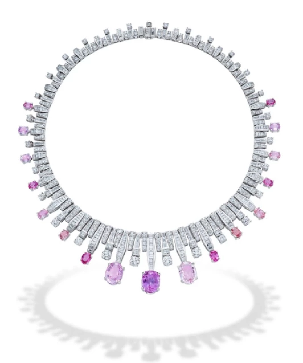 เปิดเบื้องหลังชุดฟินาเล่ "มารายห์ แครี" สวมเดรสผ้าไหมไทย SIRIVANNAVARI