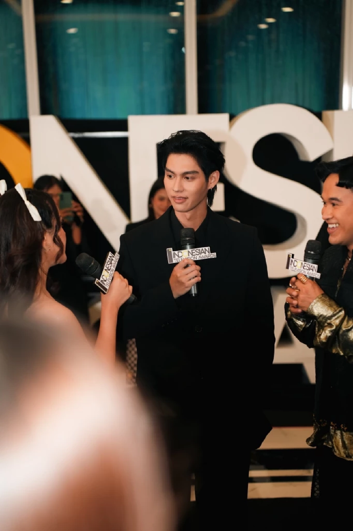 "ไบร์ท วชิรวิชญ์" คว้ารางวัล Special Award บนเวที Indonesian Television Awards 2025