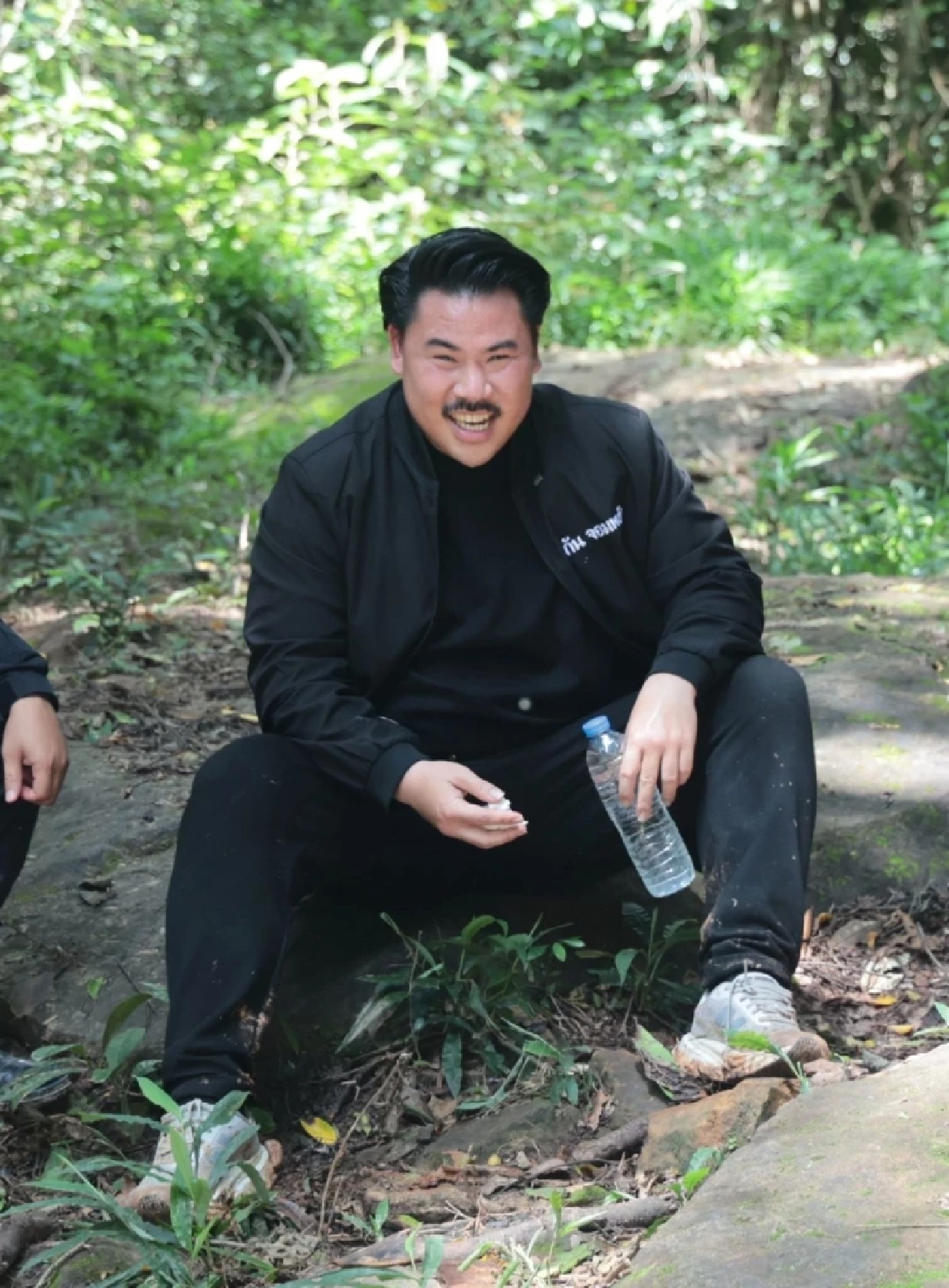 \"กัน จอมพลัง\" โพสต์เดือด โต้ \"อังคณา\" ปมเปิดเสียงผี ข่มขวัญเขมร