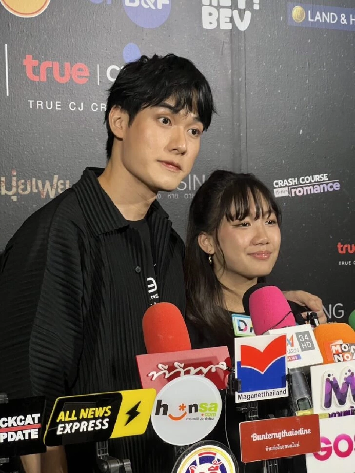 \"หน่อง ธนา\" เคลียร์ดราม่า \"น้องวันใหม่” ถูกวิจารณ์ไร้มารยาท ขอโทษหากทำให้ไม่สบายใจ 