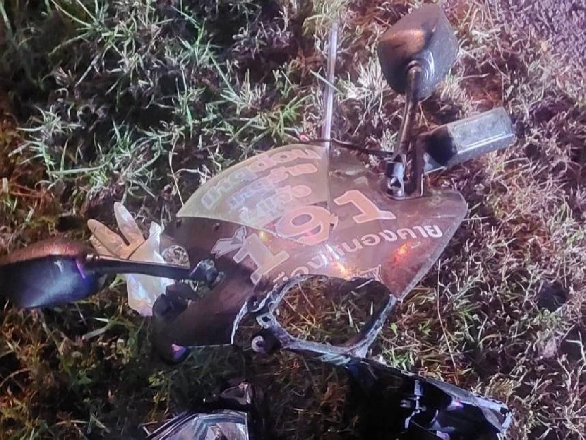 สูญเสีย "ส.ต.ท." กระบะพุ่งชนดับ ขณะกำลังออกตรวจพื้นที่รับผิดชอบ