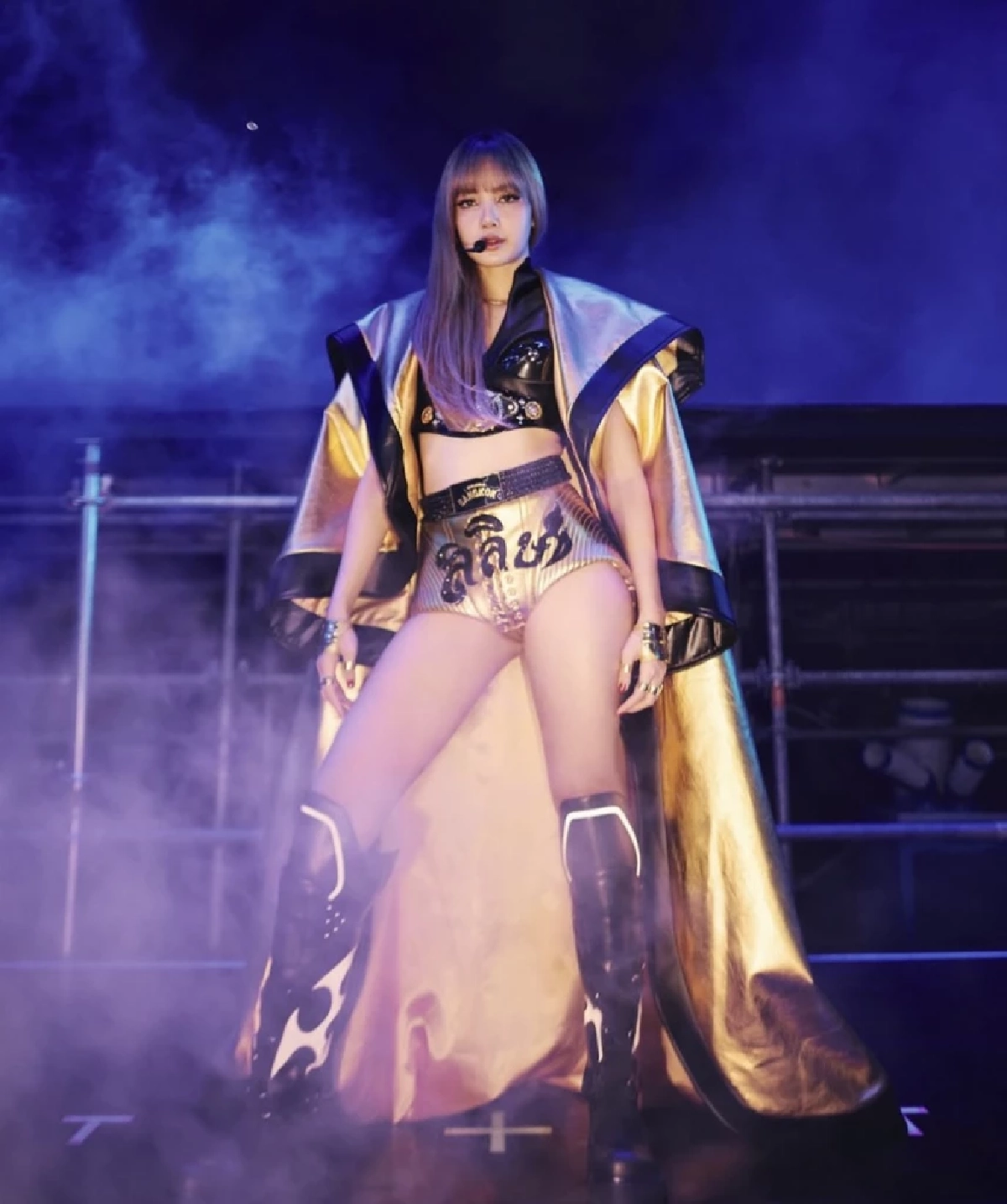 \'ลิซ่า\' โพสต์ขอบคุณข้อความสุดกินใจ \"ไม่มีที่ไหนเหมือนบ้านเรา\"