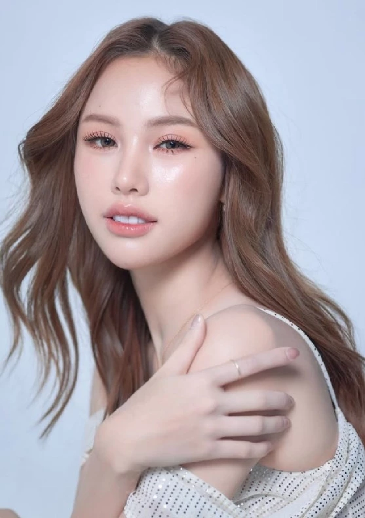\"โอลีฟ ศศิชา\" เสียบแทน \"คณา\" บินประกวด Miss Tourism International 2025