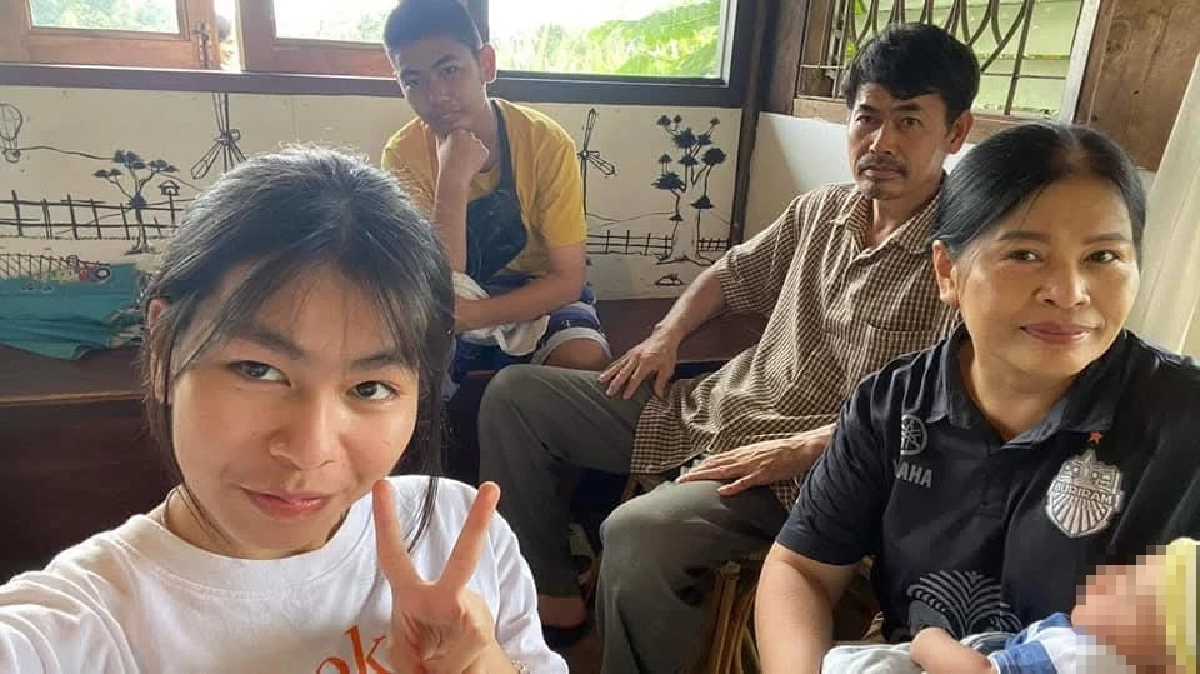 ดับฝันอนาคตเภสัชสาว เหยื่อระเบิดเขมรฝังต้นคอ อาการดีขึ้น แต่ยังขยับไม่ได้