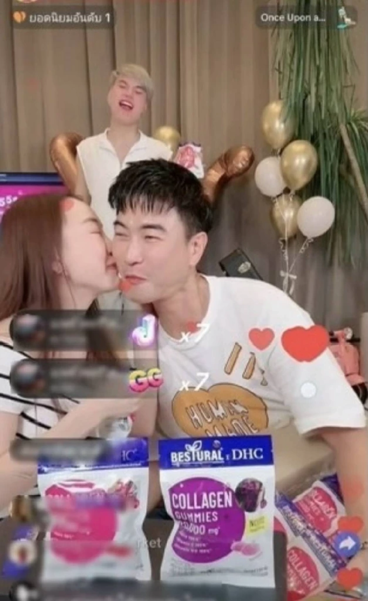 หวานมาก \"มาวิน\" อ้อนเมีย \"ตู่ ปิยวดี\" กลางไลฟ์สด ทำ \"เจนนี่ - บูม\" อึ้ง!