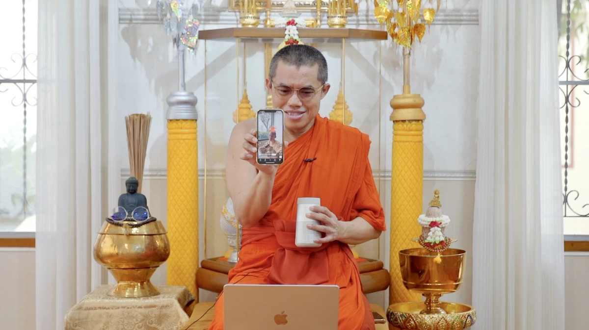 พระมหาอุเทน โต้กลับ อ.จตุรงค์  ซัด! กระเทยเฒ่าปากโสโครก