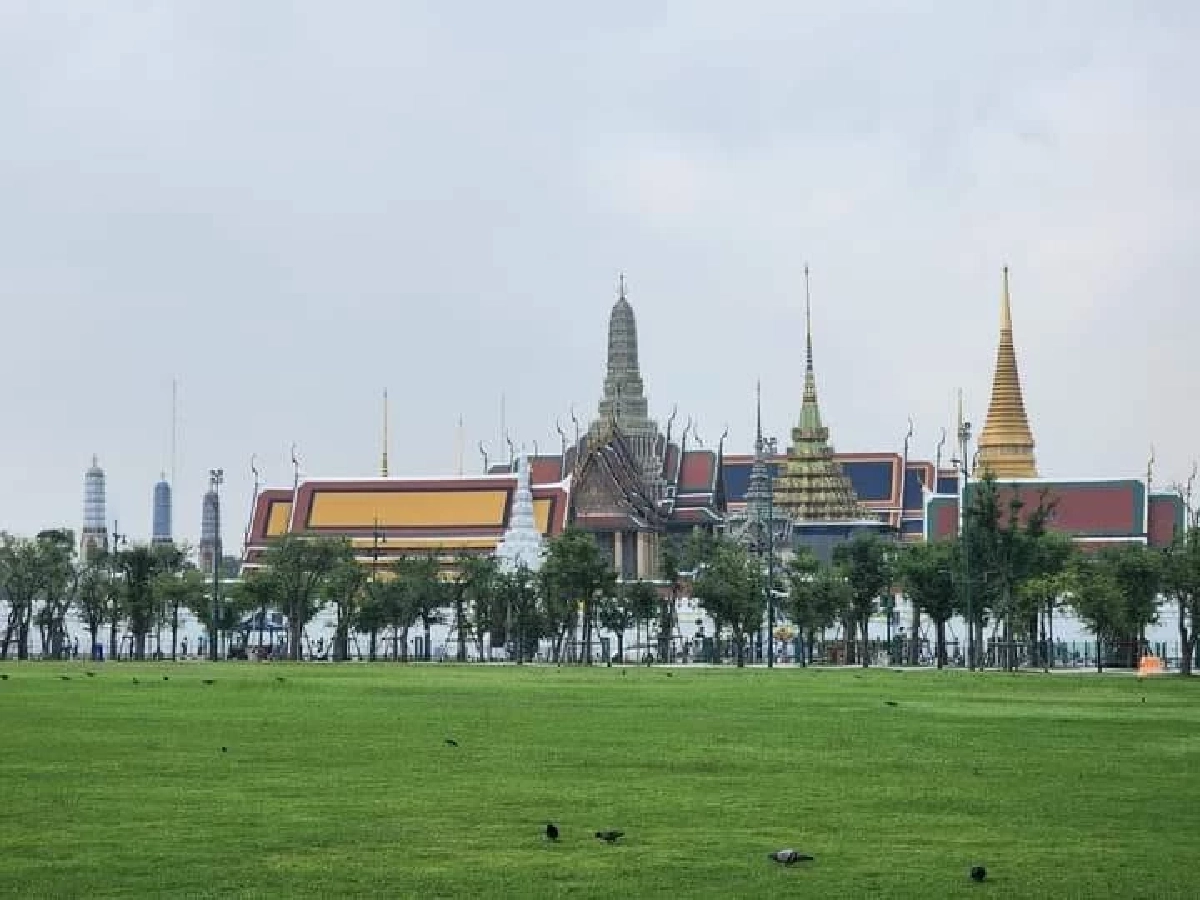 เกร็ดประวัติศาสตร์ ย้อนตำนานสนามหลวง (ทุ่งพระเมรุ) มีที่มาอย่างไร ?