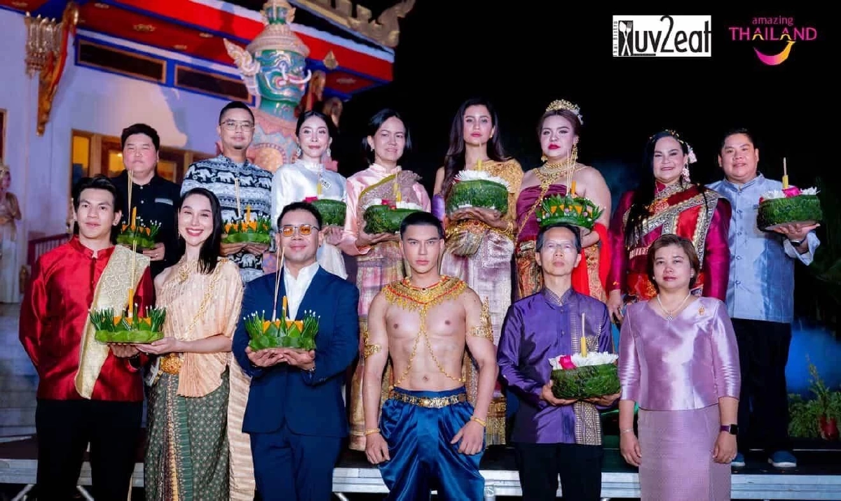 \"ปู ไปรยา\" สวยสง่าในลุคนางนพมาศ ฉลองยิ่งใหญ่ลอยกระทง ลอสแอนเจลิส
