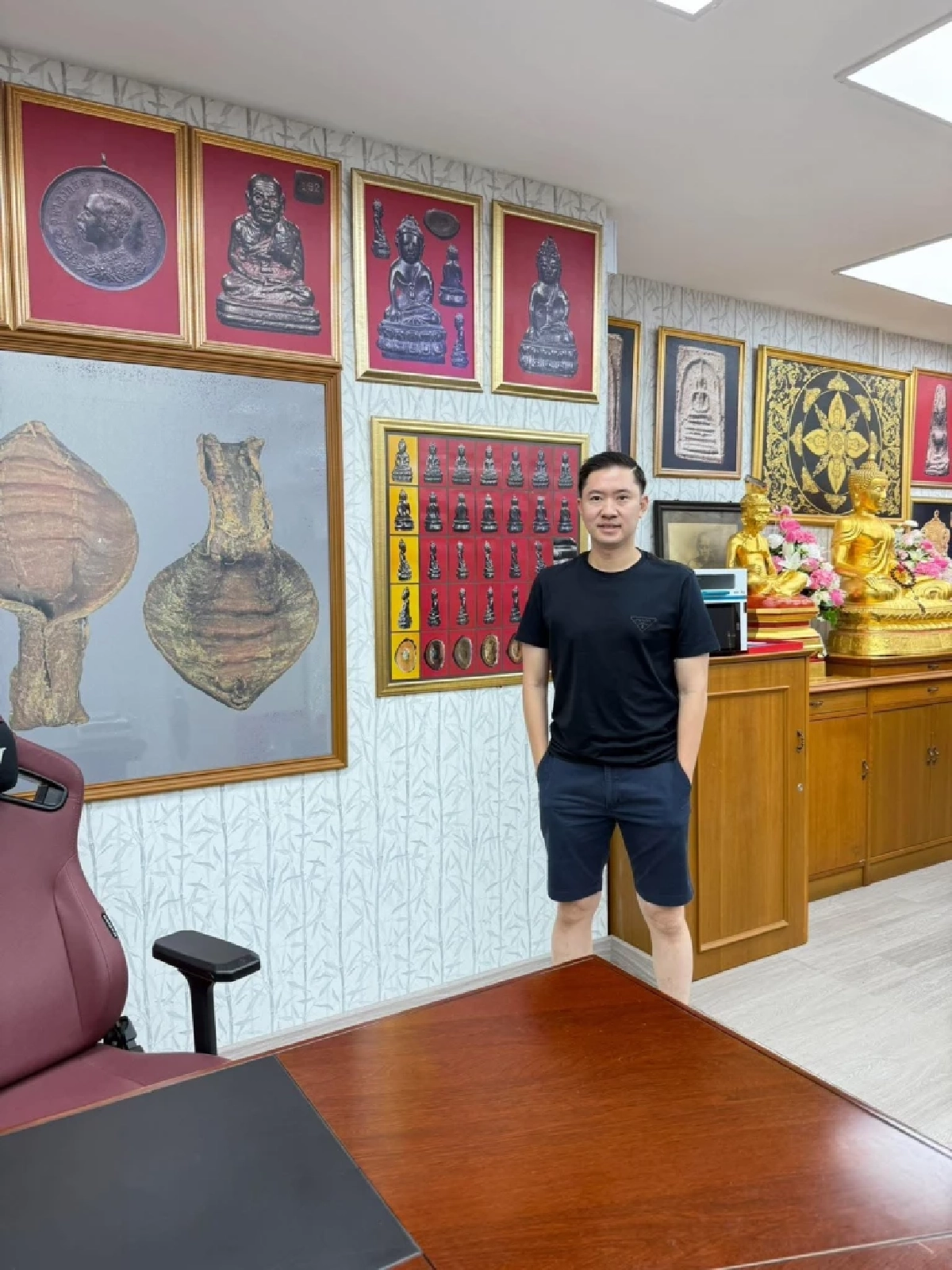 เปิดประวัติ \"บอย ท่าพระจันทร์\" คือใคร? ทำความรู้จักเซียนพระพันล้าน
