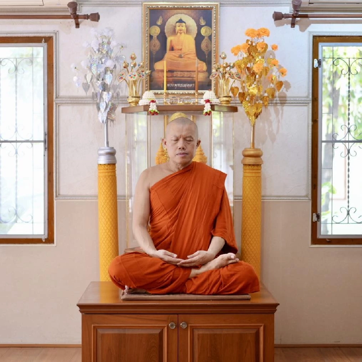 พระมหาอุเทน โต้กลับ อ.จตุรงค์  ซัด! กระเทยเฒ่าปากโสโครก