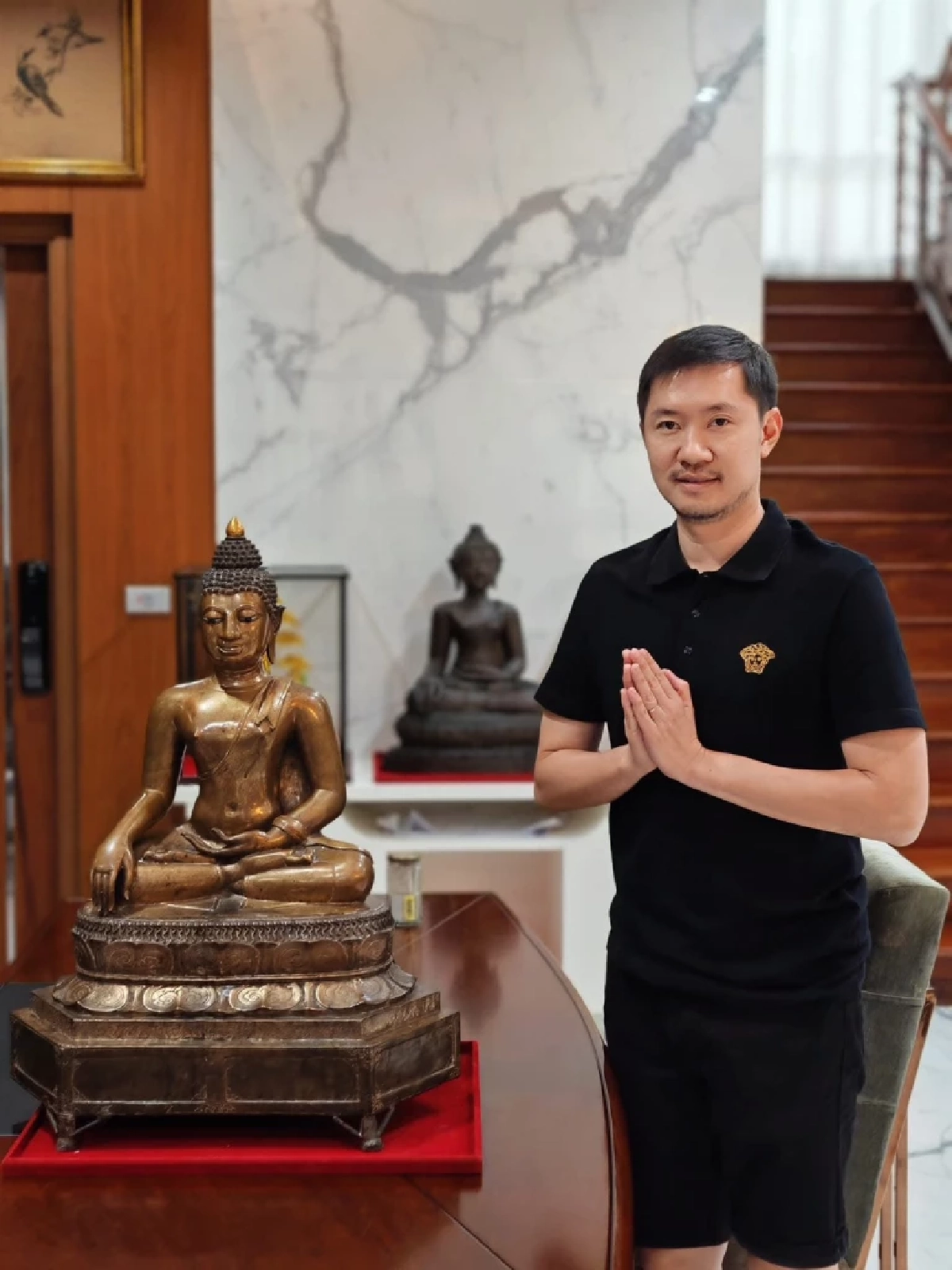 เปิดประวัติ \"บอย ท่าพระจันทร์\" คือใคร? ทำความรู้จักเซียนพระพันล้าน