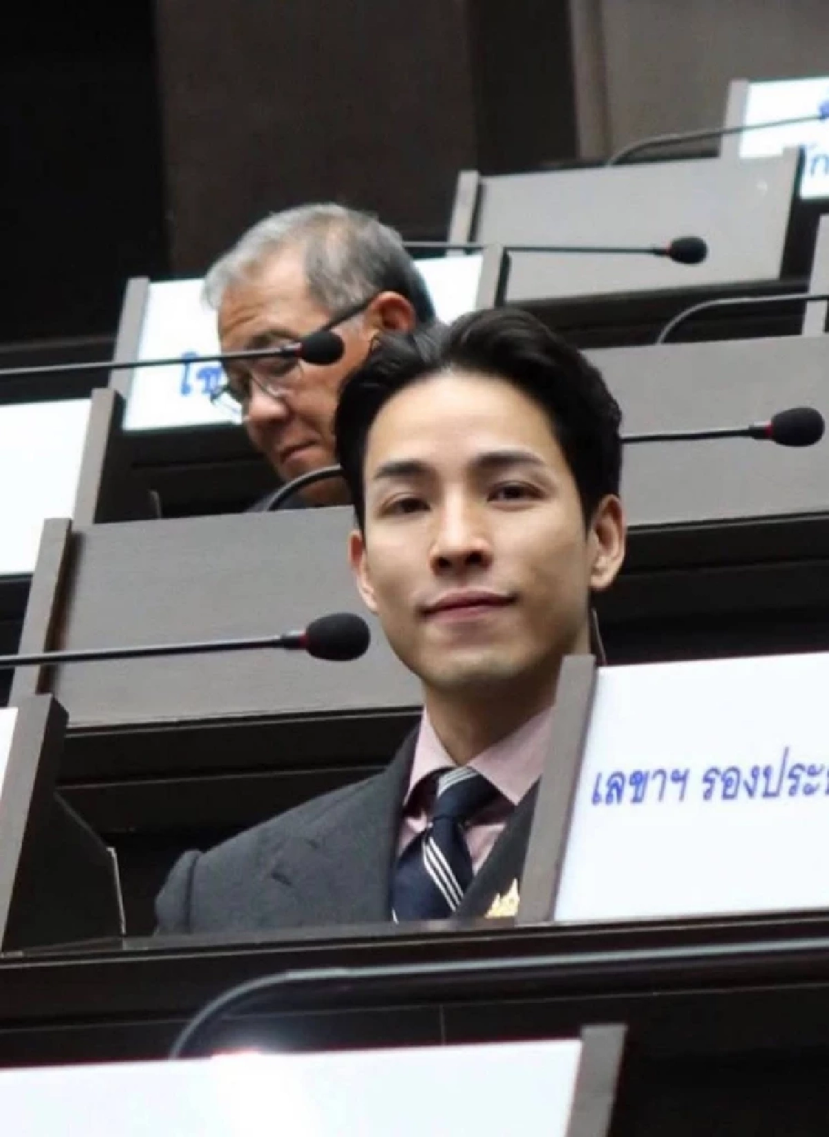รู้จัก! \"ภูผา นพวิชญ์\" จากอดีตพระเอกสู่บทบาท \"ผู้ช่วย สส.เพื่อไทย\"