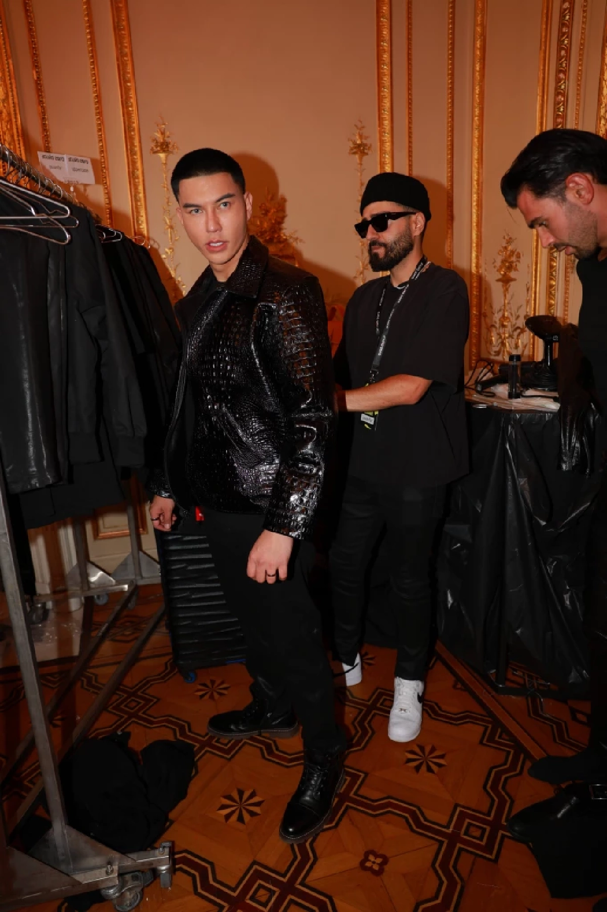 "แจ็ค ไททัส" นายแบบไทยหนึ่งเดียว บนเวที Paris Fashion Week