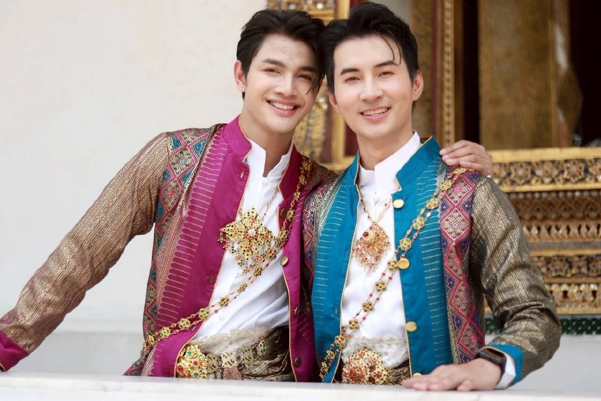 \"เล้ง-แสตมป์\" ทำใจถูกตราหน้า \"พระเอกวายเกรดล่าง\" น้อมรับฉายา \"คู่จิ้นโอทอป\"