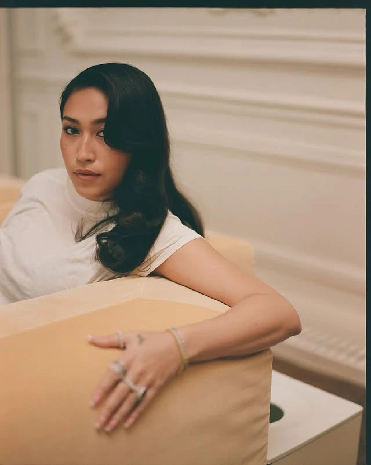 เปิดประวัติ \"แพท พัชรวิภา\" ไฮโซสาว ดีไซเนอร์ ทายาทตระกูลผู้ดีเก่า