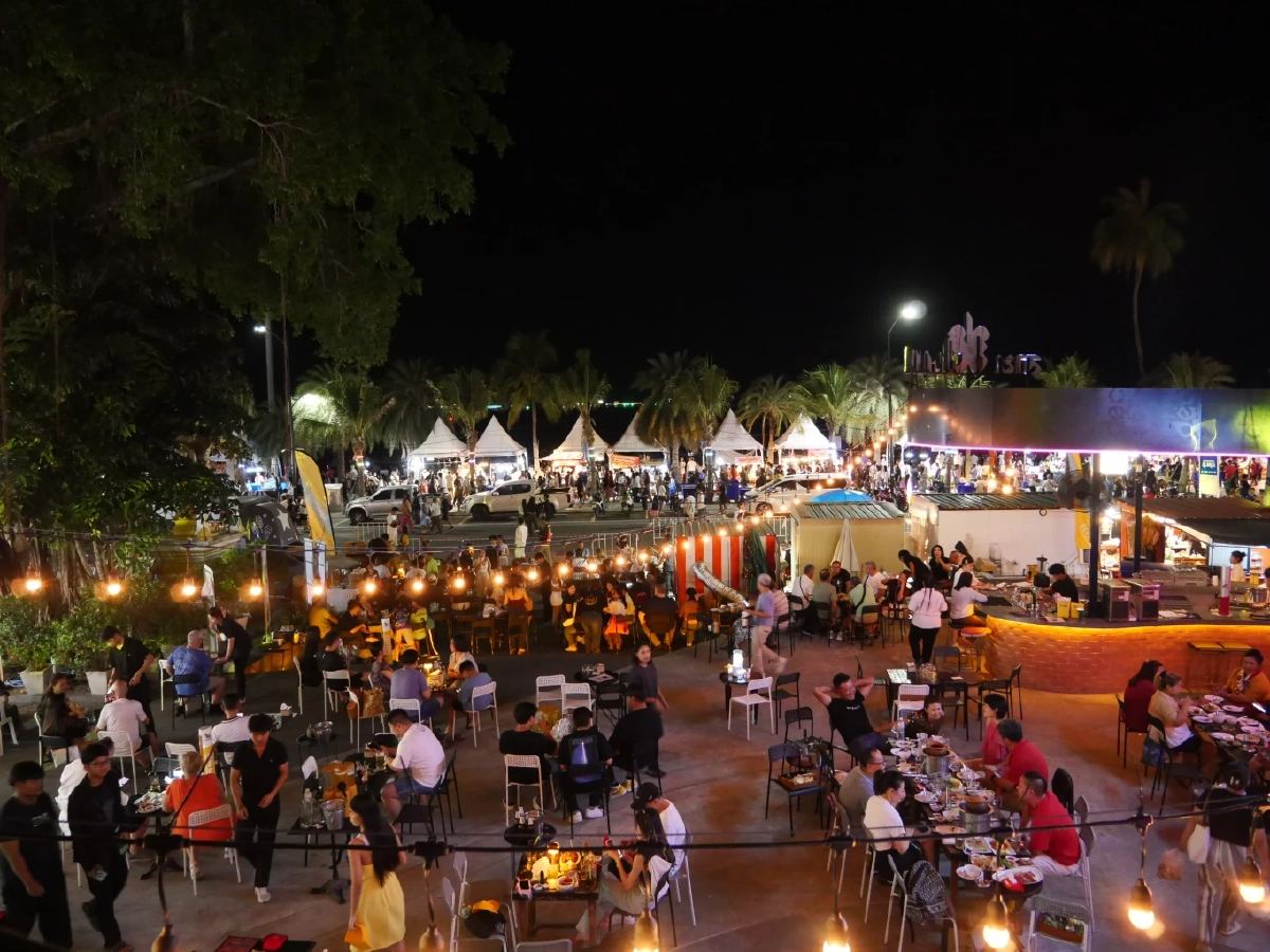 ชี้เป้า 6 จุดชมพลุสุดโรแมนติก Pattaya International Fireworks Festival 2025 “เทศกาลพลุนานาชาติเมืองพัทยา แสงแห่งความจงรักภักดี สถิตในใจนิรันดร์”