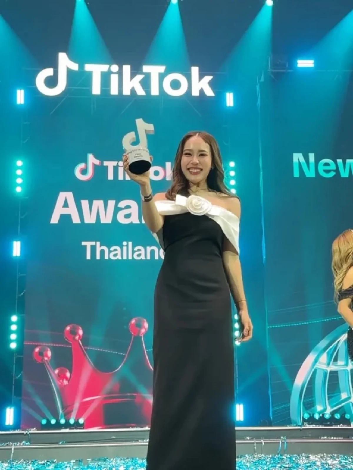ด่วน! ถอน'หมอมุกกินเค้ก'จากรางวัล Tiktok เซ่นปมฉาวด้วยเหตุผลนี้