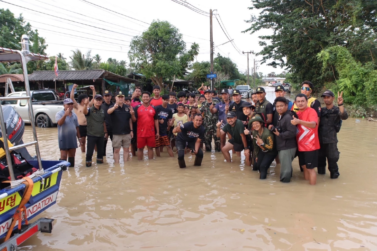 ภารกิจ \"ทส.หนึ่งเดียว\" ช่วยผู้ประสบภัยน้ำท่วมหาดใหญ่-สงขลา