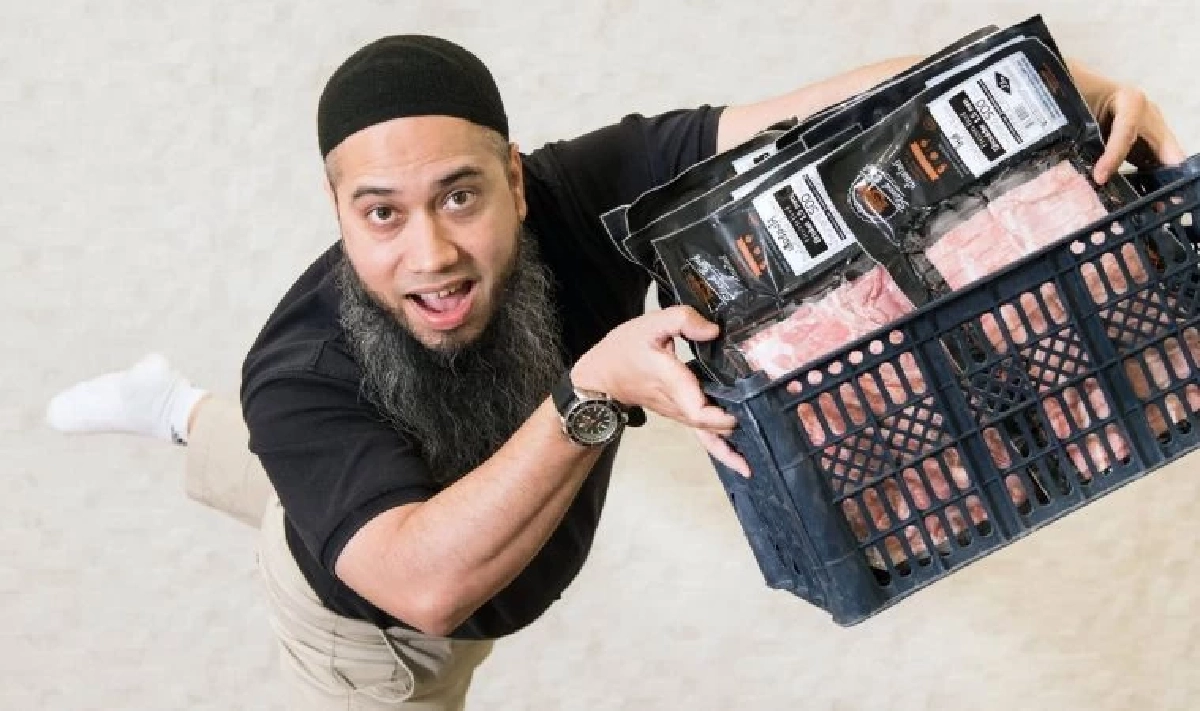 \"บังโต\" เคลียร์ดราม่า \"ข้าวกล่องฮาลาล\"  มุสลิมทานหมูได้ถ้าจำเป็นจริงๆ