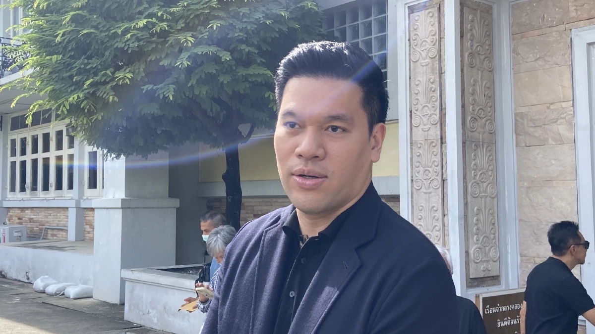 "ทนายวิญญัติ" ชี้แจงสัมพันธ์ "ทักษิณ" กับ "เบน สมิธ" หลังถูกกล่าวหา