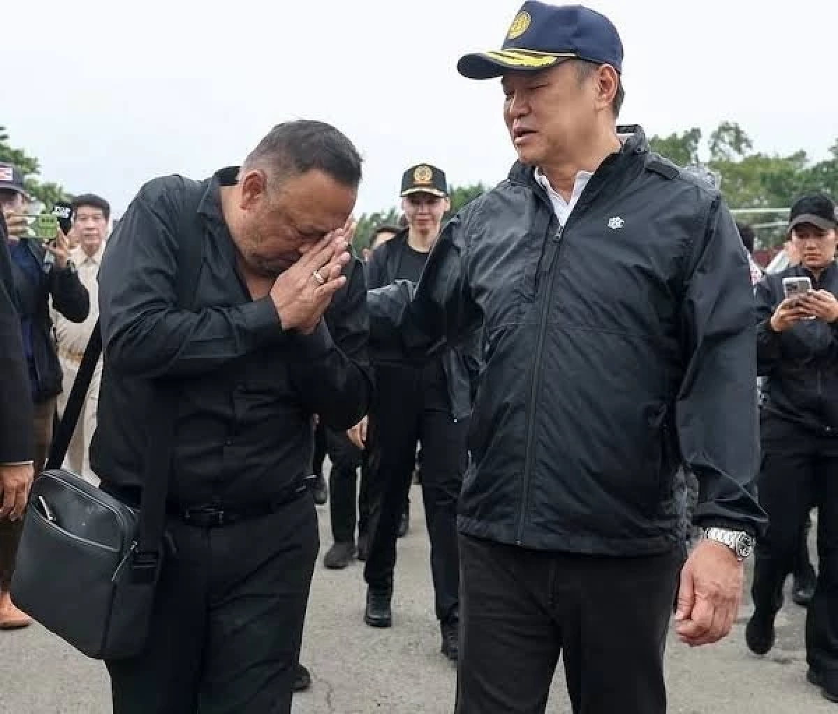 ทำไม “ผู้นำไทย”  ไม่ลาออก แม้ถูกวิจารณ์บริหารภัยพิบัติผิดพลาด?