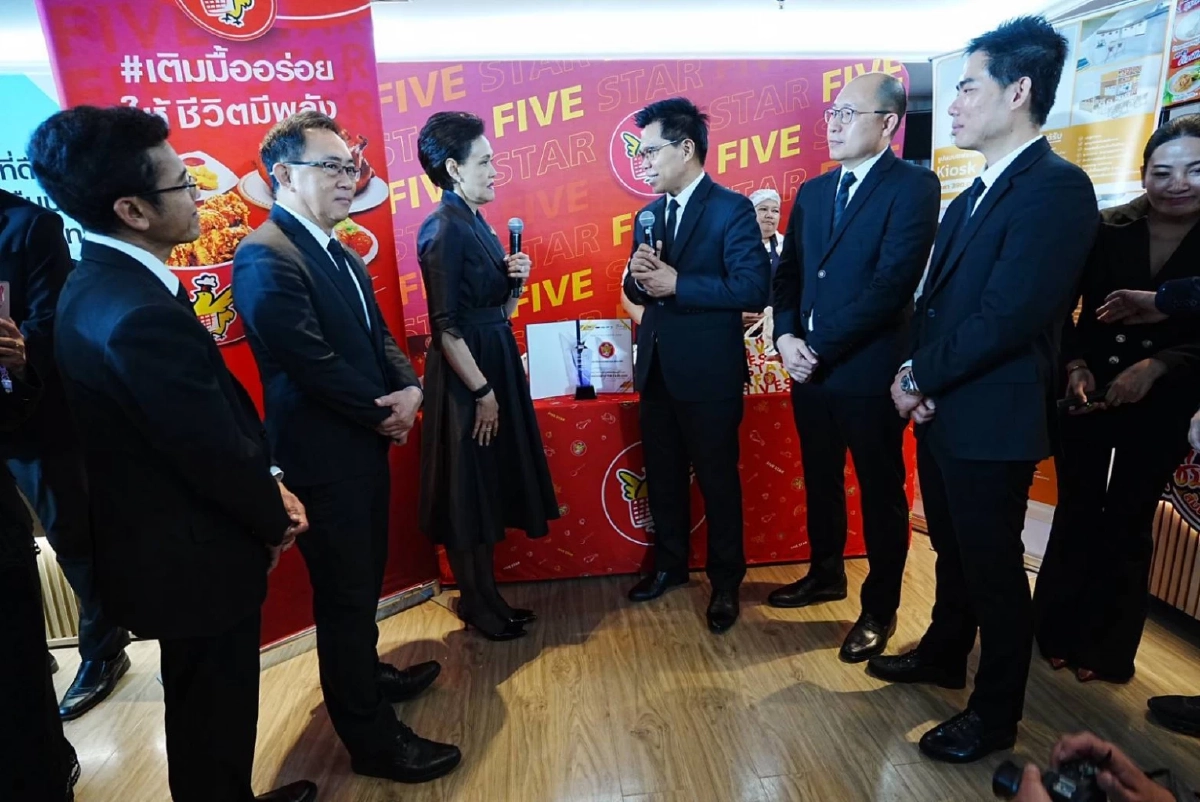 รมว. ศุภจี มอบรางวัล 10 สุดยอดแฟรนไชส์ไทย ยกระดับ SME ไทยขับเคลื่อนเศรษฐกิจฐานราก