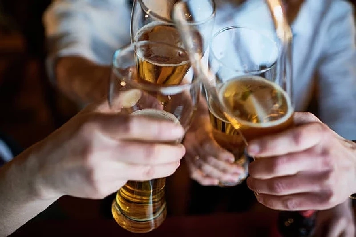 คกก.น้ำเมา ยกเลิกกฎห้ามดื่มแอลฯ บ่าย 2-5 โมงเย็น คาดมีผลทันปีใหม่