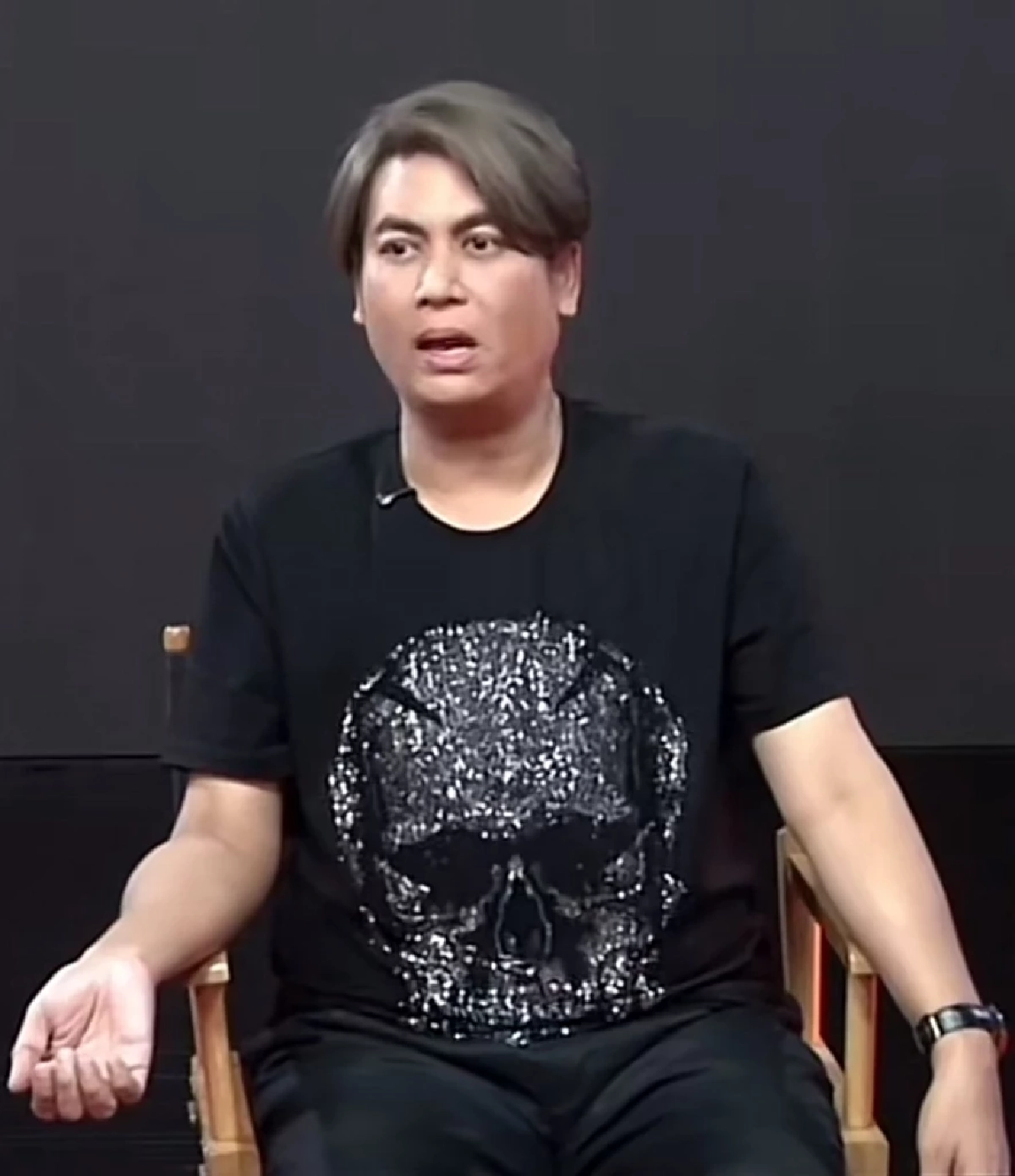 เดือด! "เต๋า ทีวีพูล" พูดด้อยค่า "เจฟ ซาเตอร์" เป็นศิลปินพื้นบ้าน