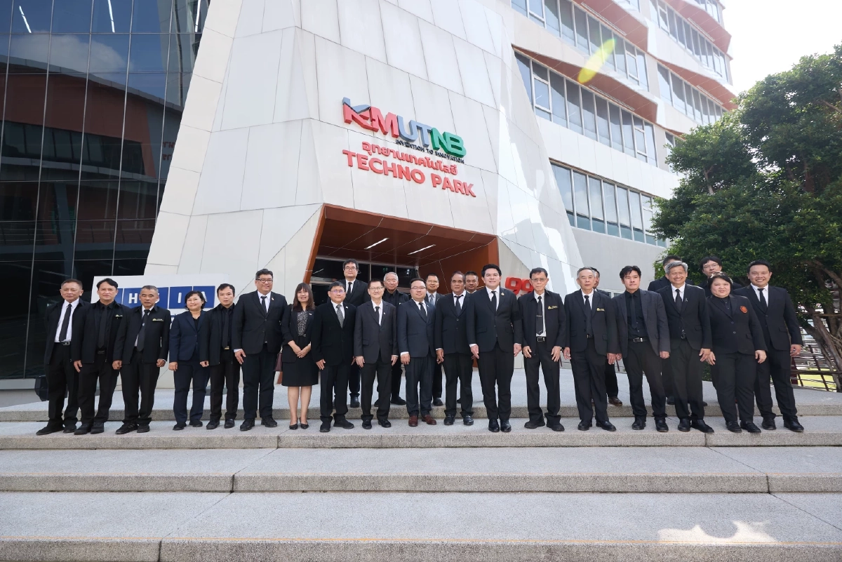 มจพ. วางศิลาฤกษ์ “ศูนย์ปฏิบัติการเทคโนโลยีเซมิคอนดักเตอร์” พร้อมลงนาม MOU สร้างเครือข่ายขับเคลื่อนอุตสาหกรรมเซมิคอนดักเตอร์ไทย