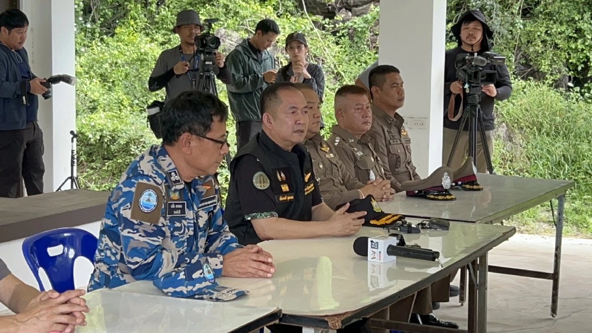 \"ศึกสามร้อยยอด\" ฉก.ทส. บุกสอบขบวนการขุดร่องน้ำ ปล่อยลงทะเล หวังฮุบสมบัติชาติ ออกเอกสิทธิ์