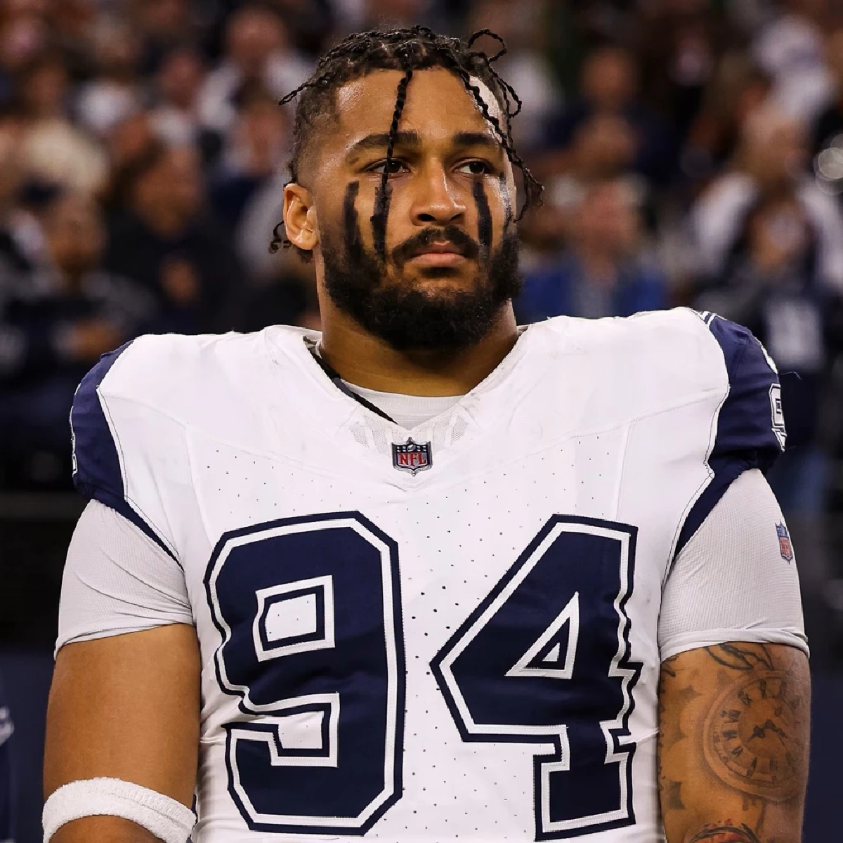 \"นักอเมริกันฟุตบอล\" ดาวรุ่งทีมดัง วัย 24  ลั่นไกปลิดชีพดับสลด! 