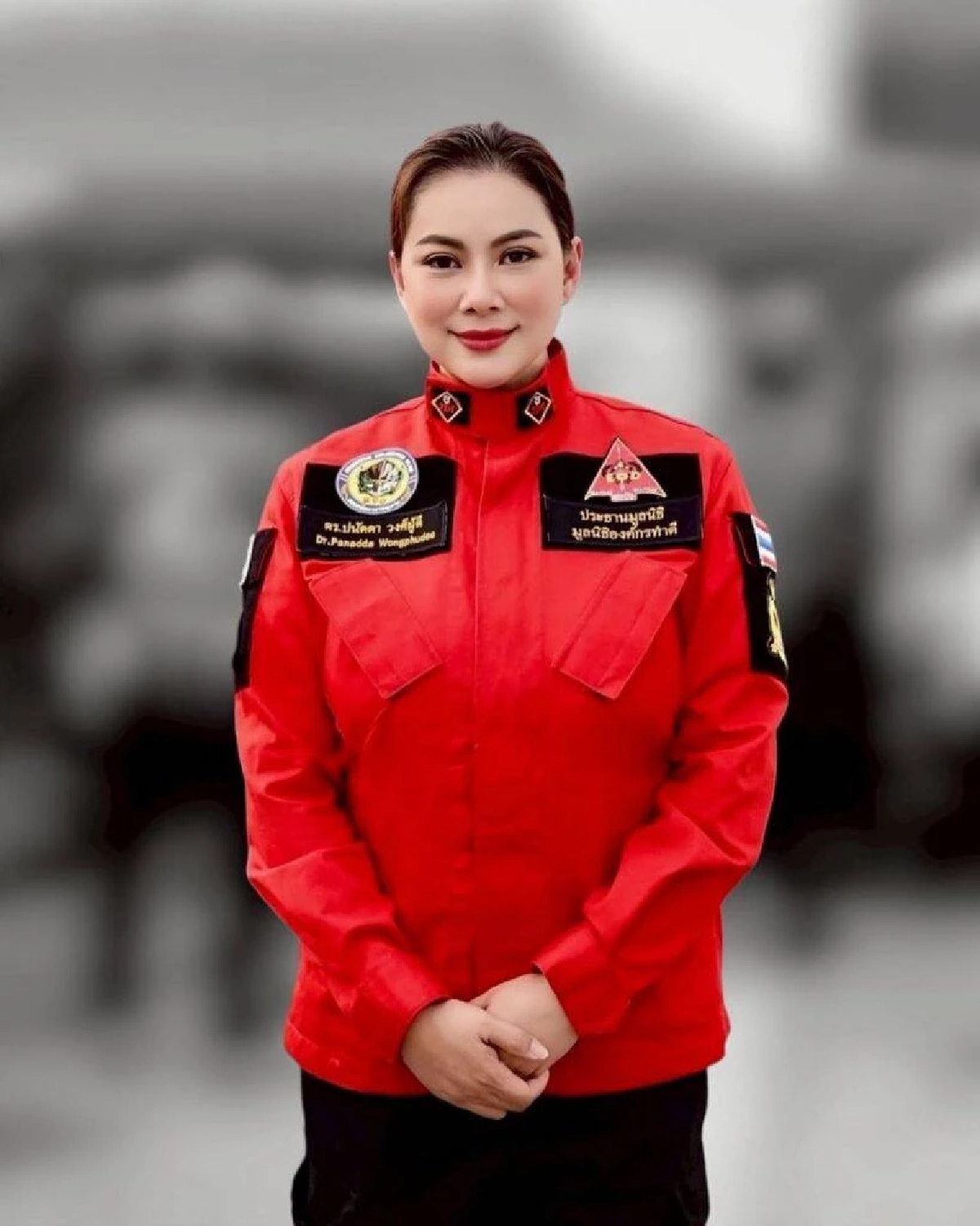 สุดทน! "บุ๋ม ปนัดดา" โวย นายกฯ ลงพื้นที่ผัดข้าวอย่างเดียว