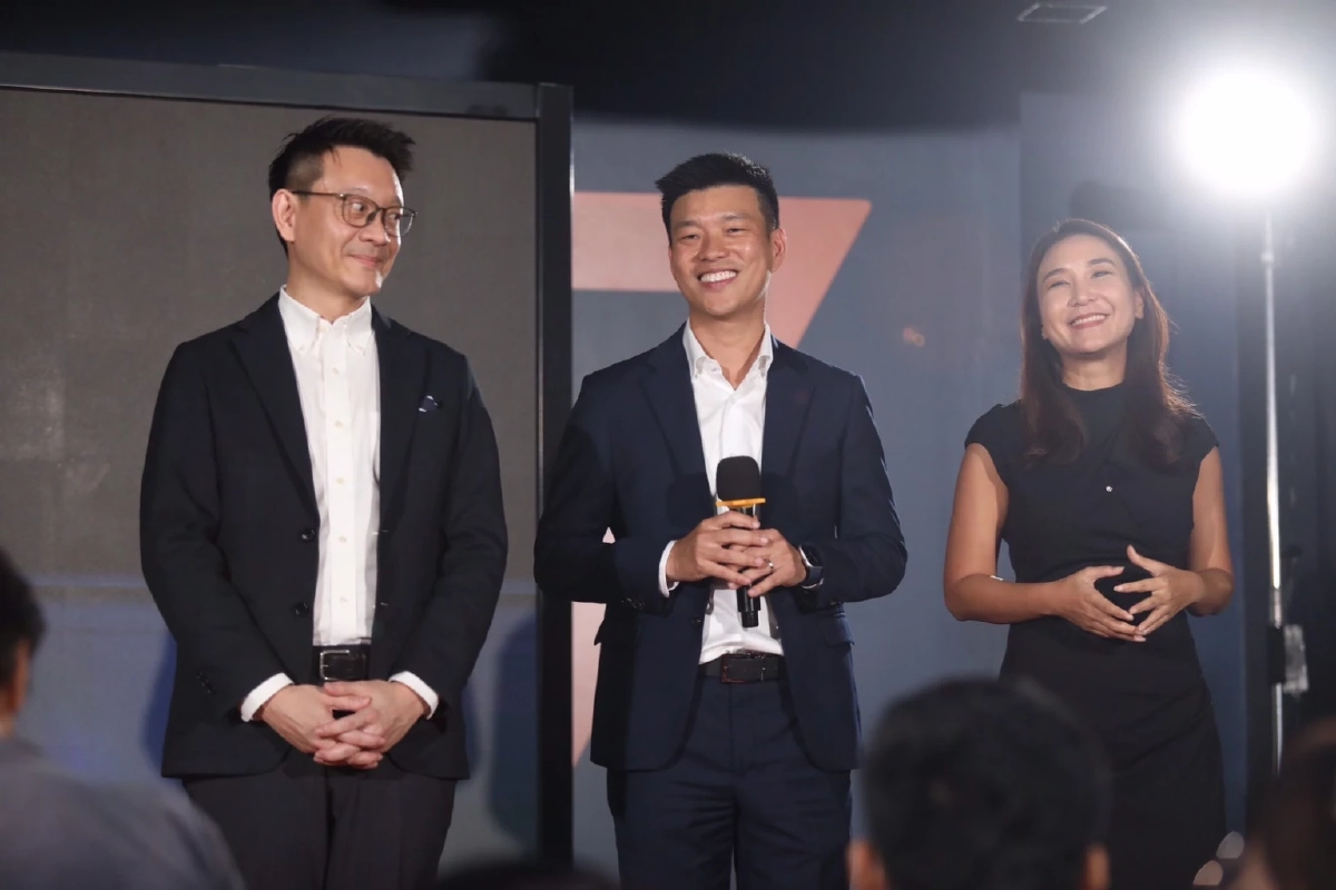 พรรคประชาชน เปิดตัว 3 แคนดิเดตนายกฯ สู้ศึกเลือกตั้ง 2569