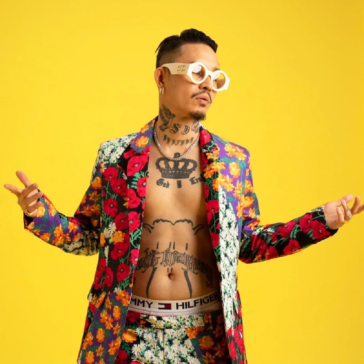 "เวย์-เดย์ ไทเทเนียม" อันฟอลกันแล้ว! "นานา" โพสต์สตอรี่สีดำปริศนาดราม่าหนี้ 400 ล้าน