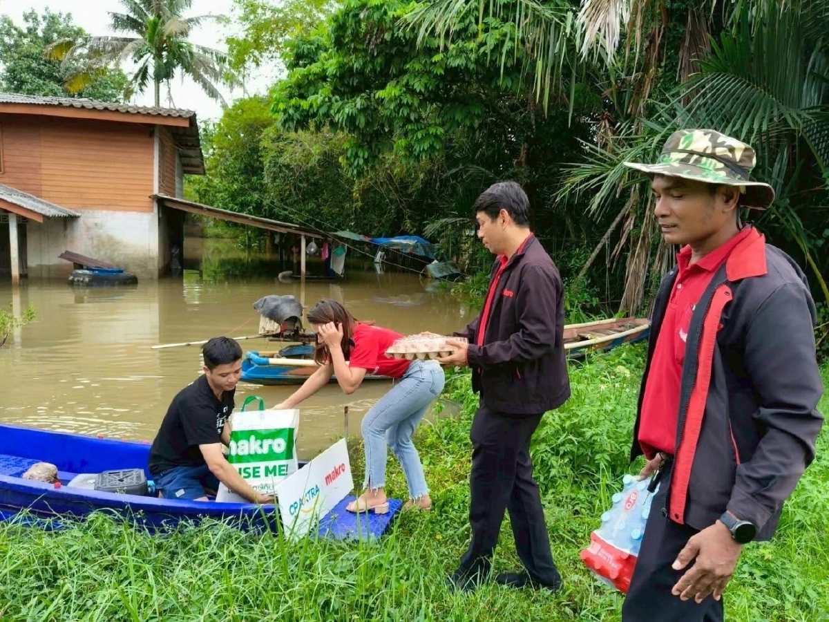 ซีพีอาสา รวมพลังช่วยน้ำท่วมใต้: อาหาร–เน็ตฟรี–ทีมภาคสนามครบ