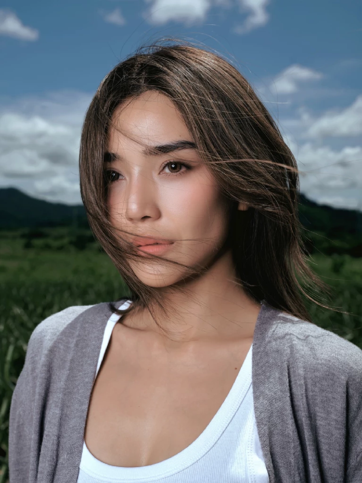 เพลง "ค้างคา" ซิงเกิลสอง จาก "เลดี้ปราง" LADIIPRANG ที่แต่งจากเรื่องจริง