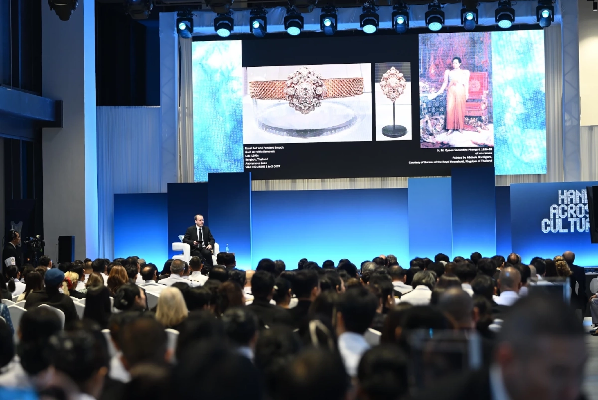 เจ้าฟ้าสิริวัณณวรีฯ นำทัพกูรูแฟชั่นโลกยกระดับ “ผ้าครามไทย” สู่สากล