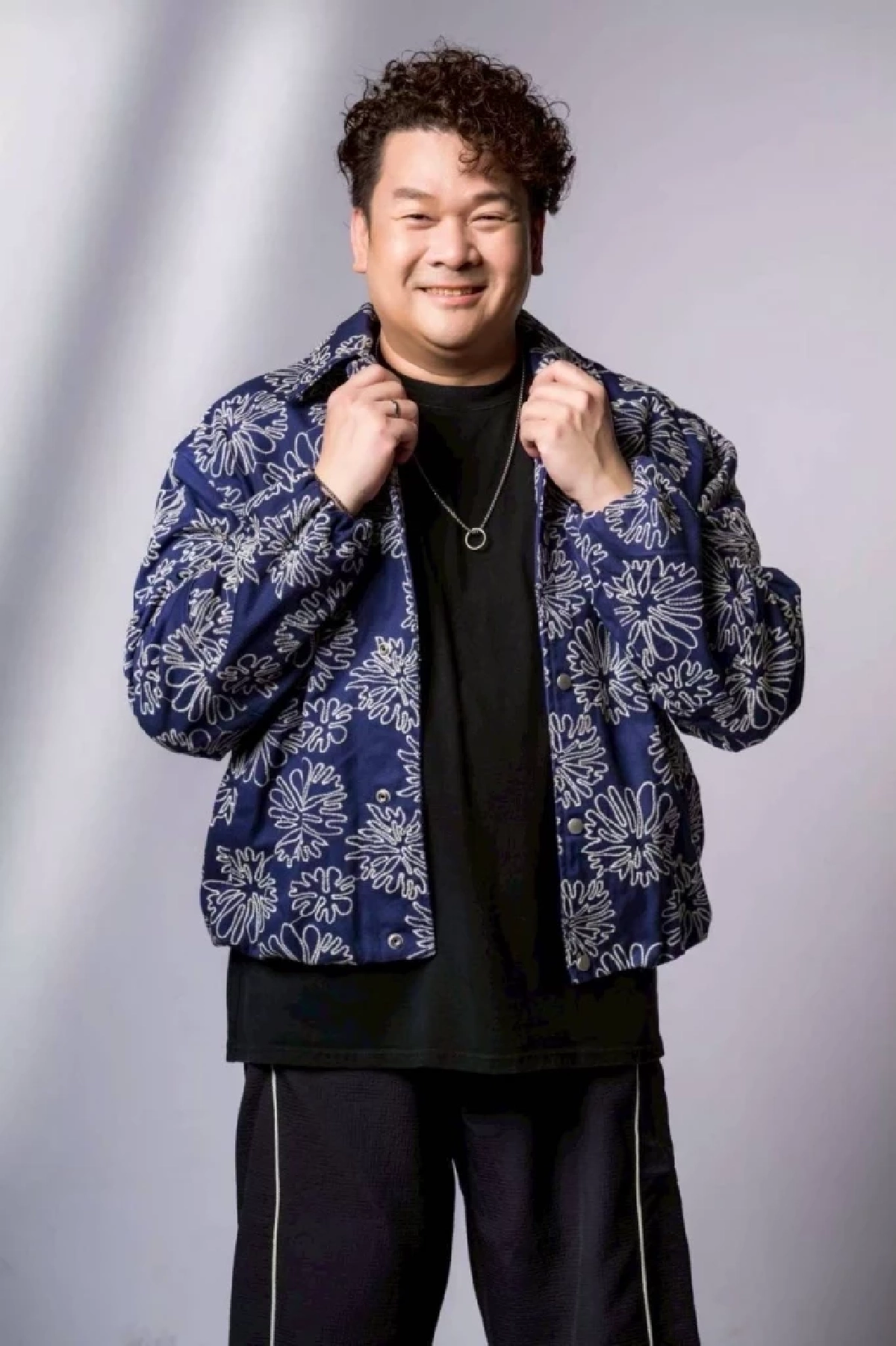 มิติใหม่วงการเพลง \"วิน เวคิน\" ประกาศ ไม่ขายของ แต่มาขายเสียง