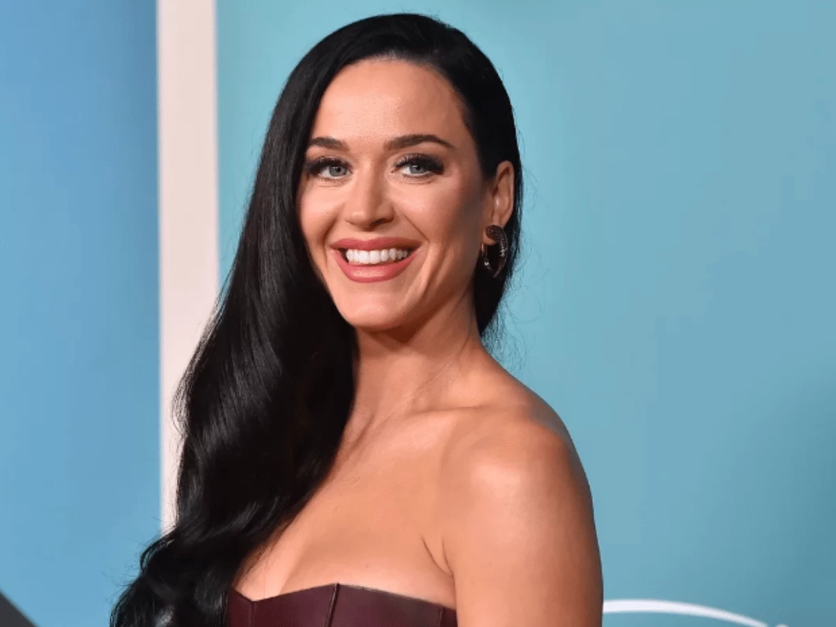 \"เคที่ เพอร์รี\" ฟ้อง! อดีตทหารผ่านศึกป่วยหนักวัย 85 ปี  เรียกค่าเสียหาย 180 ล้าน