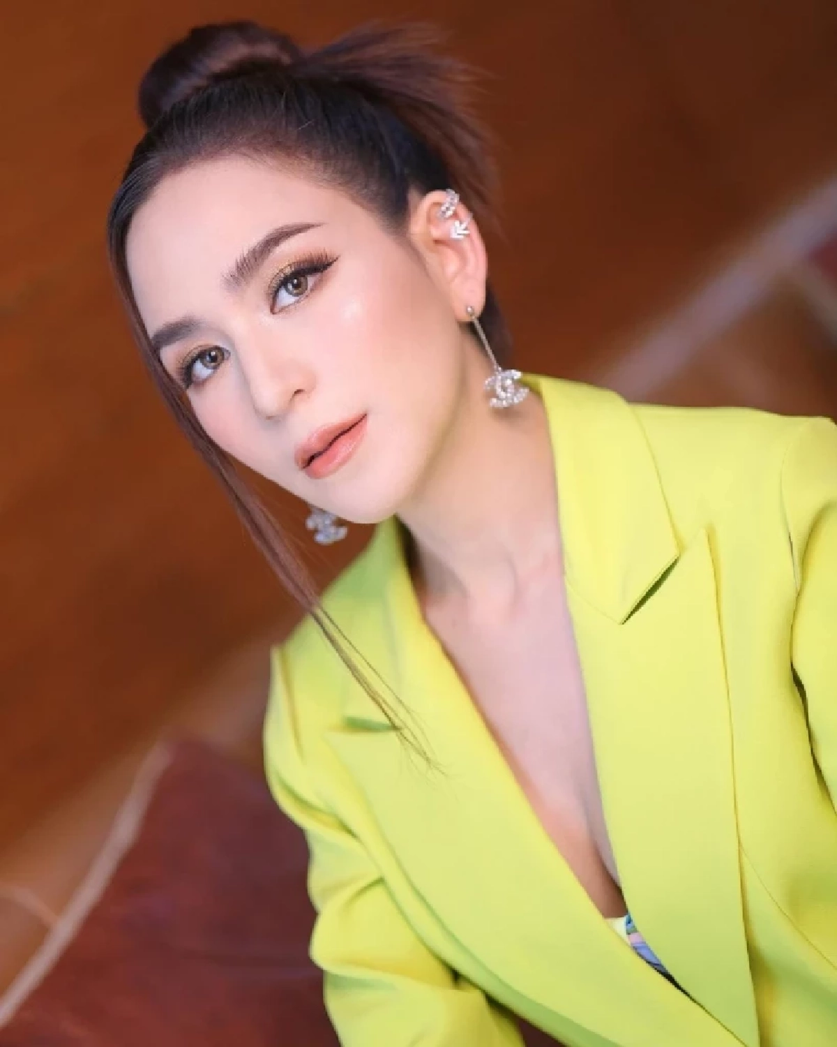 สุดเศร้า \"พลอย ชิดจันทร์\" แจ้งข่าวสูญเสียครั้งใหญ่ เพื่อนดารา แฟนคลับแห่ส่งกำลังใจ