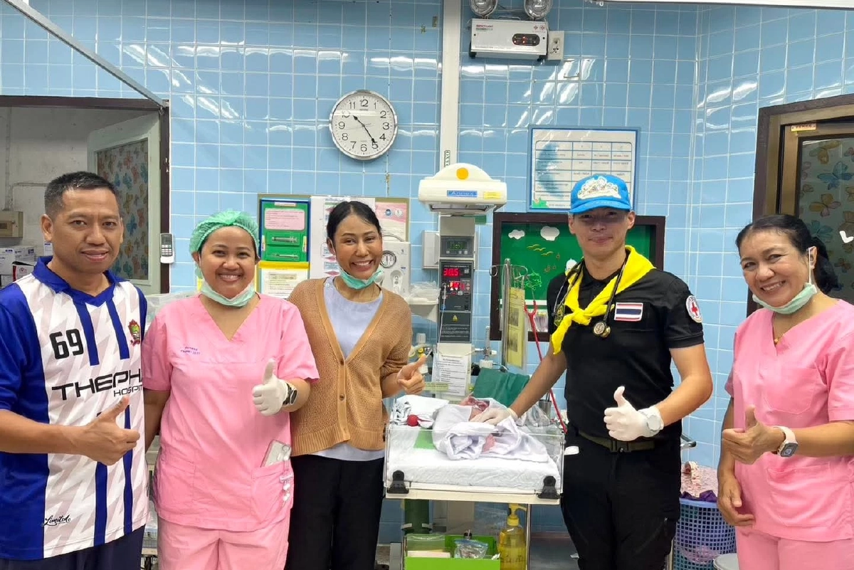 สาวคลอดฉุกเฉินกลางสี่แยก หลังคลอดมีภาวะตกเลือด-ช็อค