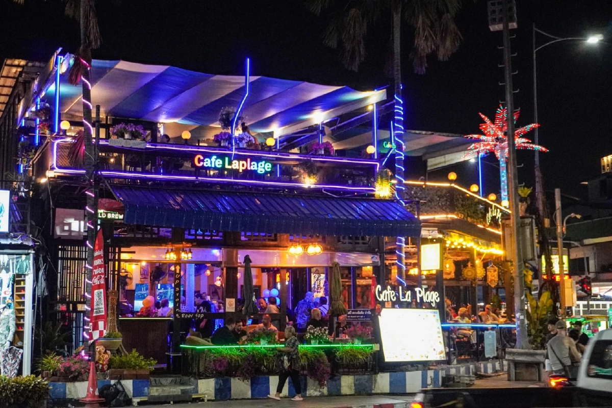 ชี้เป้า 6 จุดชมพลุสุดโรแมนติก Pattaya International Fireworks Festival 2025 “เทศกาลพลุนานาชาติเมืองพัทยา แสงแห่งความจงรักภักดี สถิตในใจนิรันดร์”