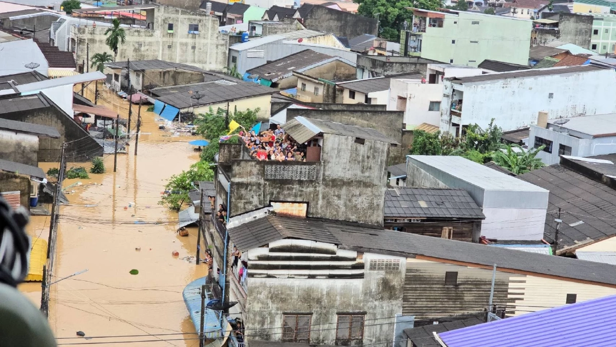 ศป.กฉ. แถลงสถานการณ์น้ำท่วมใต้ 7 จังหวัด เสียชีวิตแล้ว 33 ราย