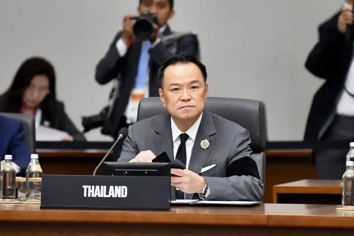 \"อนุทิน\" มั่นใจดีลถอนอาวุธ \"ไทย-กัมพูชา\" สร้างสันติภาพ  ย้ำ! เปิดด่านชายแดนต้องถาม ปชช.ก่อน