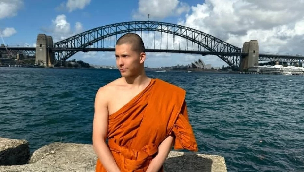 เปิดคลิปไวรัล "พระโดม" จากรันเวย์สู่ธรรมะ เหตุ 'ตัดสินใจบวช' ละทิ้งวงการบันเทิง